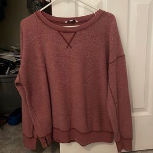 Maroon long sleeve american eagle top